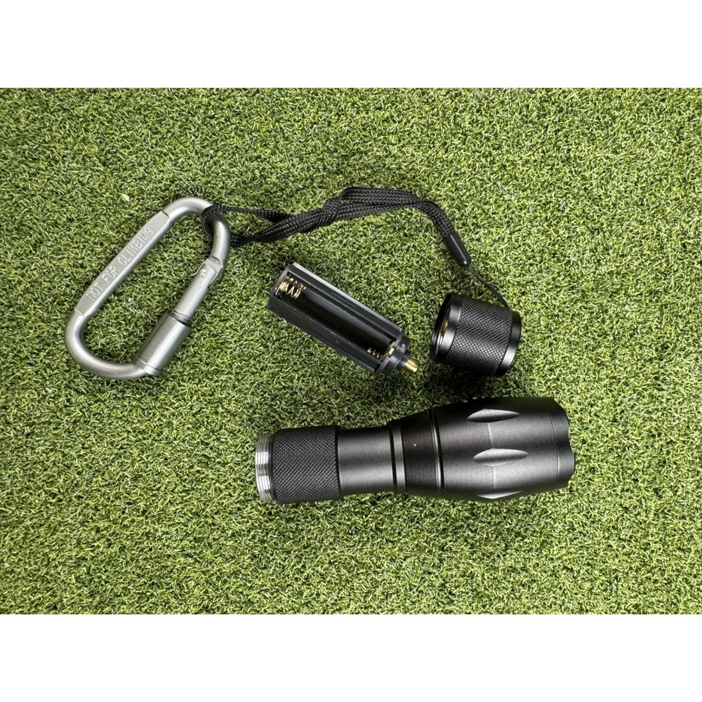 XML-T6‎ LED Tactical Flashlight Zoomable 5 Modes w Carabiner Outdoor EDC